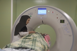 خدمت بی‌وقفه بیمارستان آرش دانشگاه علوم پزشکی تهران  در روزهای بحران و آرامش