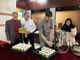 برپایی ایستگاه صلواتی به مناسبت گرامیداشت ولادت حضرت صاحب الزمان (عج) و اعیاد شعبانیه در بیمارستان آرش